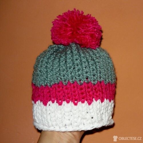 Zimní pruhovaná čepice, autor: merina