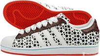 Adidas Superstar jsou nesmrtelné Adidas Superstar jsou nesmrtelné