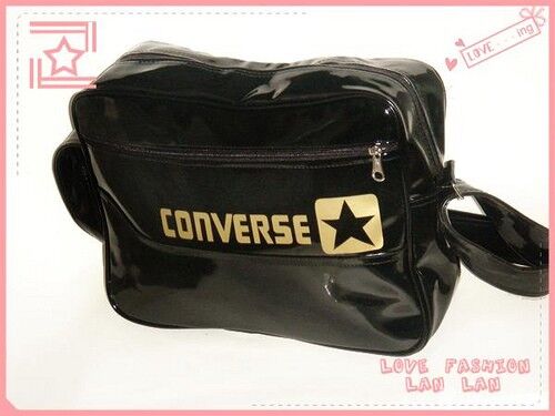 Taška Converse přes rameno je ideální do školy, autor: xiu-quang-binh