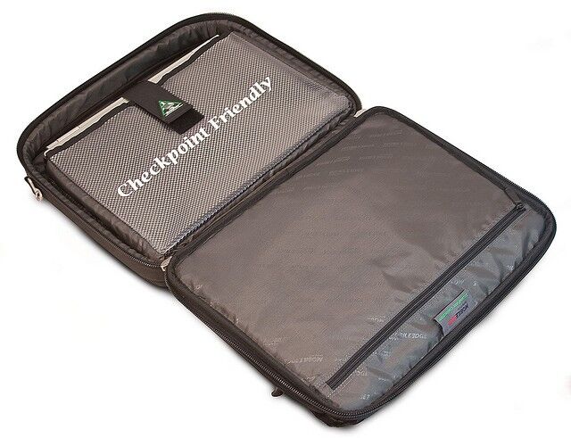 Jednoduchá taška na notebook, autor: Mobile Edge Laptop Cases