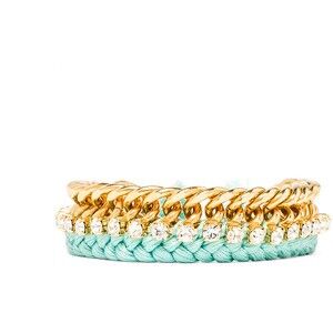 Autor: revolveclothing