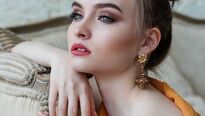 Jak kombinovat šperky z různých materiálů Jak kombinovat šperky z různých materiálů